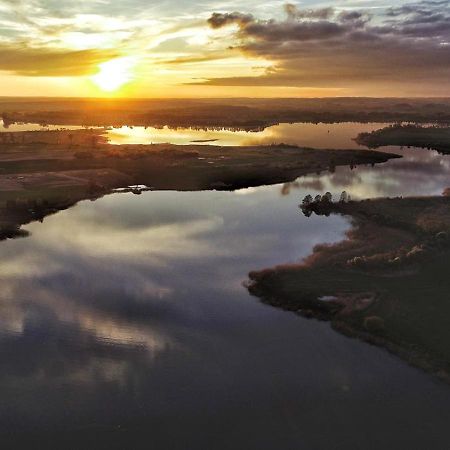 Jak Tu Ładnie - Osada domków nad jeziorem Mikołajki Exterior foto